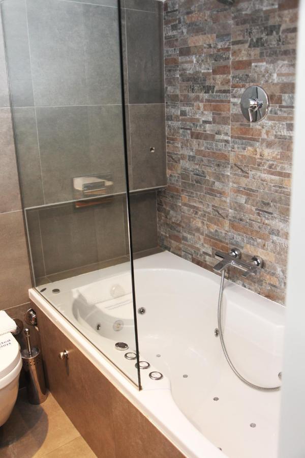 Hotel Apollon Filoxenia Corinth Zewnętrze zdjęcie