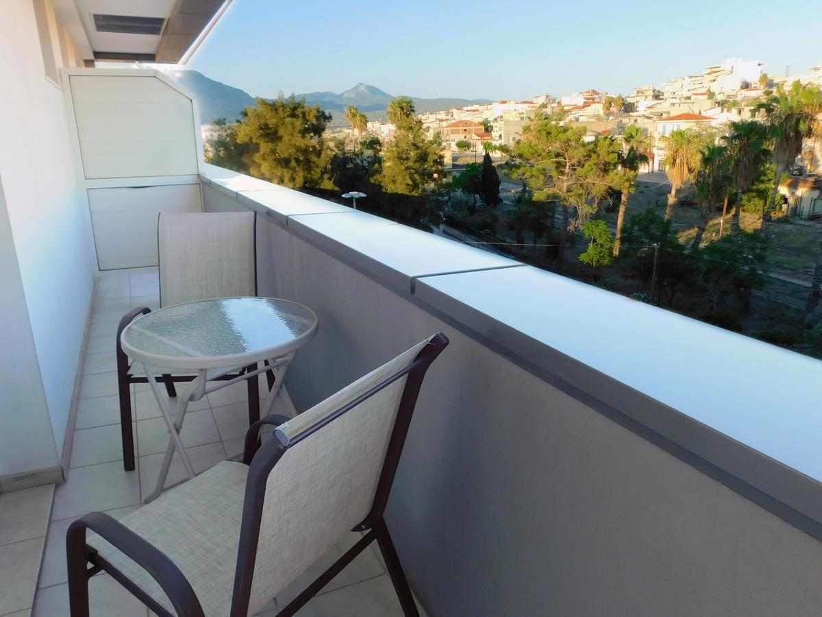 Hotel Apollon Filoxenia Corinth Zewnętrze zdjęcie